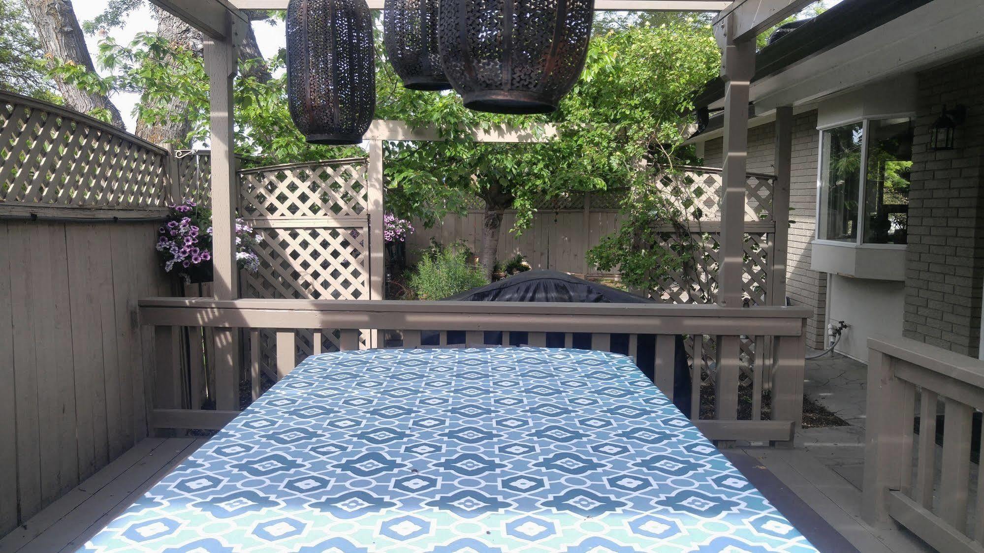 At The Beach Bed And Breakfast Kelowna Exterior foto